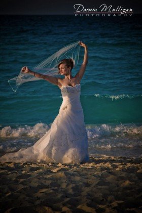 Cuba destination wedding, bride at sunset