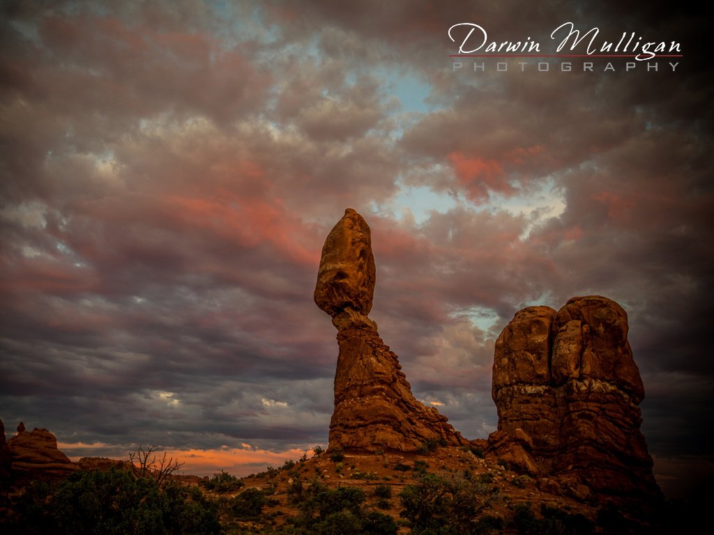 Balanced-Rock-Arches-National-Park-Near-Moab-Utah