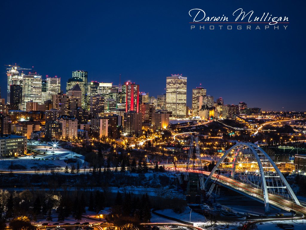 Edmonton-Skyline-at-night-photographed-from-Saskatchewan-Drive