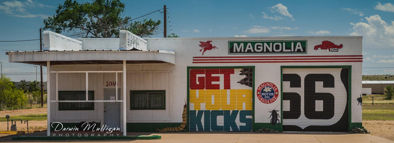 Panorama-Get-Your-Kicks-On-Route-66-Tucumcari-New-Mexico-Abandoned-building