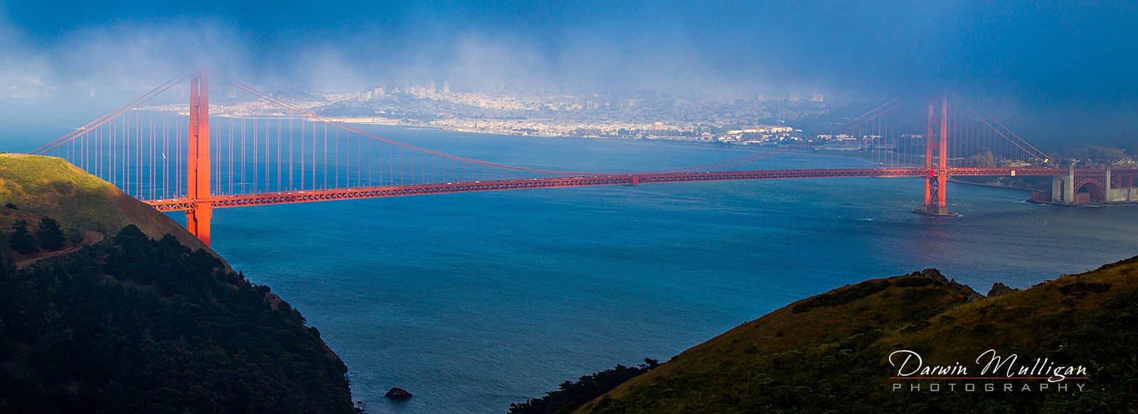 Panoramic-view-of-Golden-Gate-Bridge-San-Francisco-California