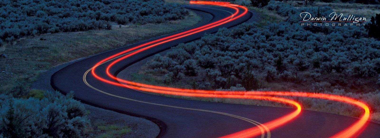 Panorama-tail-lights-at-night-Palouse-Falls-road-Washington