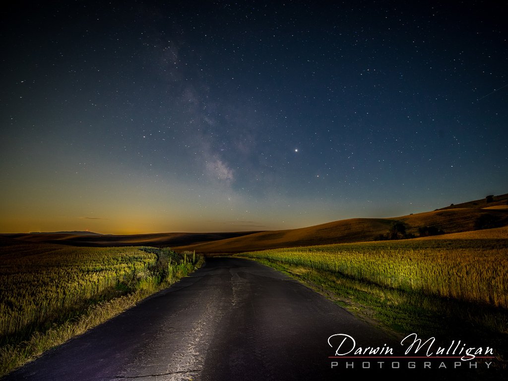 Milky Way and Lightpainting Steptoe Butte State Park Washington